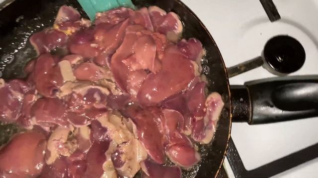 ПЕЧЁНКА В СМЕТАНЕ - как приготовить её мягкой и сочной! смотреть онлайн