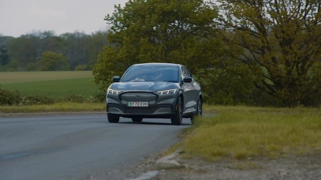 Tesla Model 3 vs Ford Mustang Mach-e: Which Is BEST? | 4K смотреть онлайн