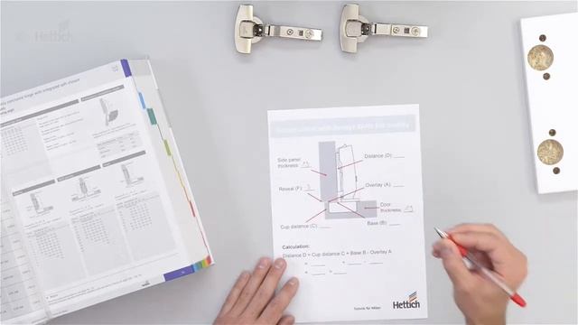 Конструирование мебели: накладная навеска дверей с петлями Hettich смотреть онлайн