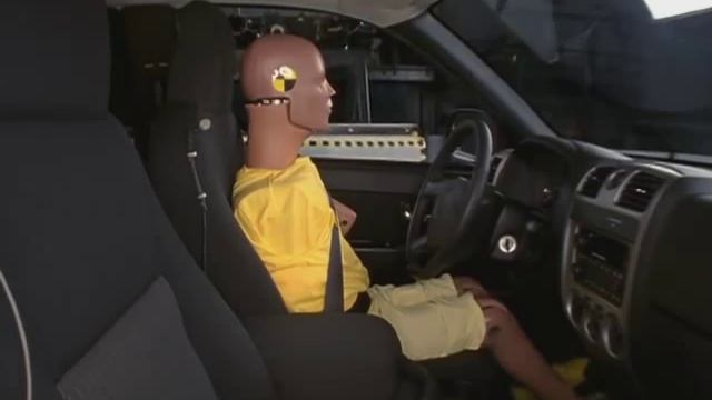 2008 Chevrolet Colorado crew cab side IIHS crash test смотреть онлайн