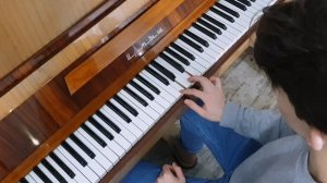 Как играть Ssshhhiiittt - тебя нет на пианино (piano tutorial)