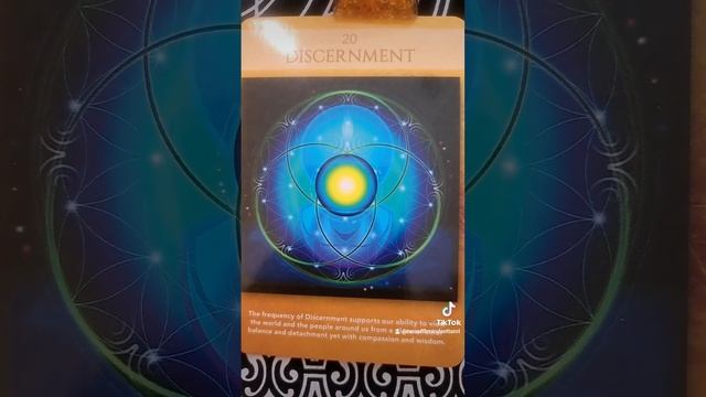 CREATING SPACE FOR THIS MOON AND PORTAL-ORACLE MESSAGE смотреть онлайн