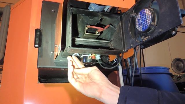 18кВт заводская пеллет горелка pellet burner совет Тепло Без Газа Дешевле топить Дрова или пеллеты? смотреть онлайн