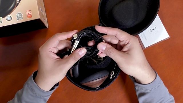Analog Unboxing! - 99 Classics by Meze Audio смотреть онлайн
