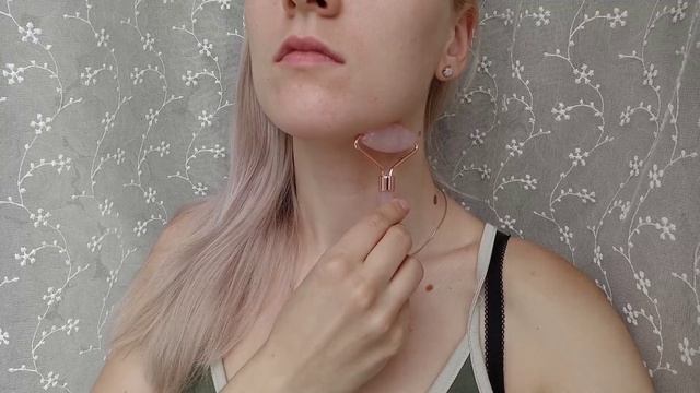 Кварцевый массажёр для лица Toplash Quartz Facial Roller - как пользоваться смотреть онлайн