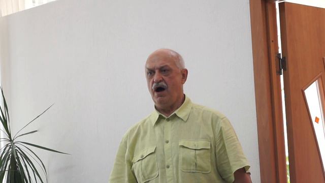 Владимир Звонков. Четвёртая весна. Муз.Семёнова, сл. Вратарёва. Рояль- И. Брезгин смотреть онлайн