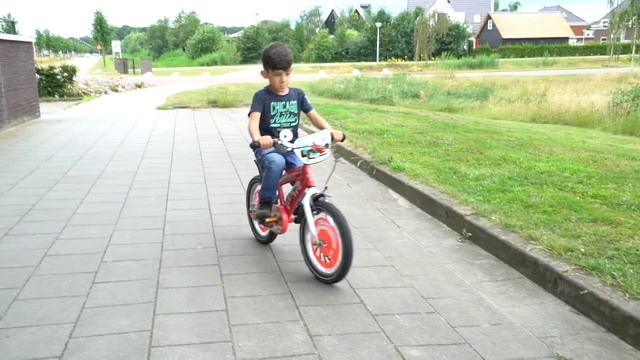 Routine Jason on Time Vs Alex Too Late смотреть онлайн