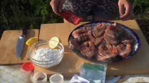 Сазан жаренный в казане на костре