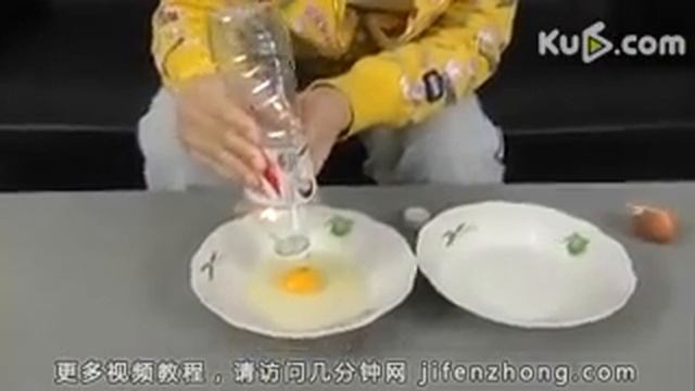 Как отделить желток от белка? Быстрый и легкий способ )) смотреть онлайн
