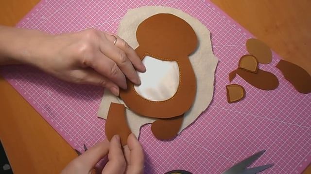 МК. Искалка с фетра , медвежонок . Baby toy. Master class. смотреть онлайн