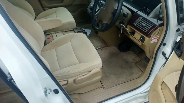 ОБЗОР МИНИВЭНОВ 2 / Ниссан Серена /Тойота Вокси, Хонда Элюзион /Ниссан Эльгранд смотреть онлайн