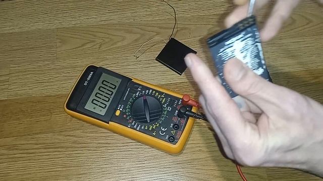 ПРОВЕРЯЕМ СТАРЫЕ АККУМУЛЯТОРЫ С МОБИЛЬНОГО ТЕЛЕФОНА смотреть онлайн
