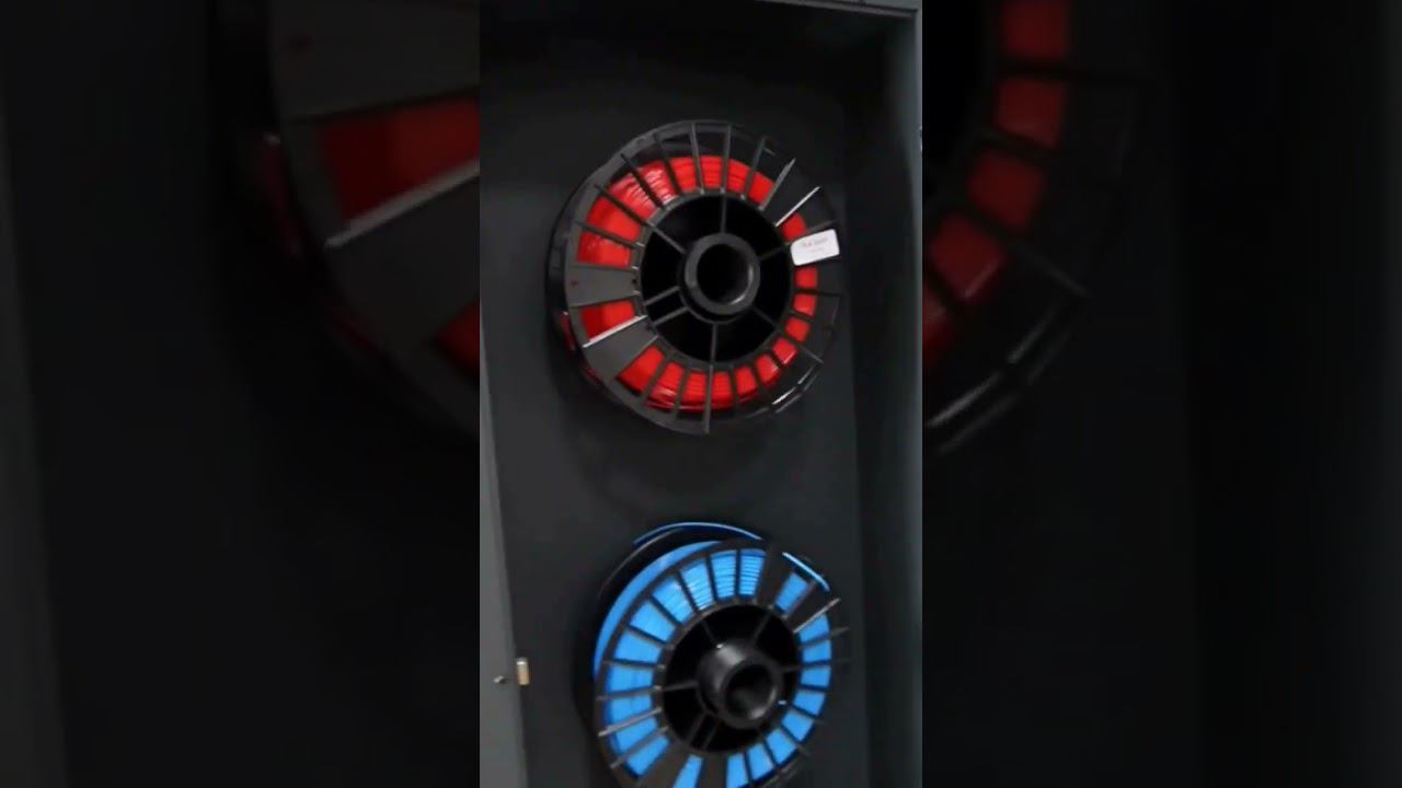 Самый большой #3Dпринтер из России? Обзор Stratex 500 от 3DTool #3dtool #shorts смотреть онлайн