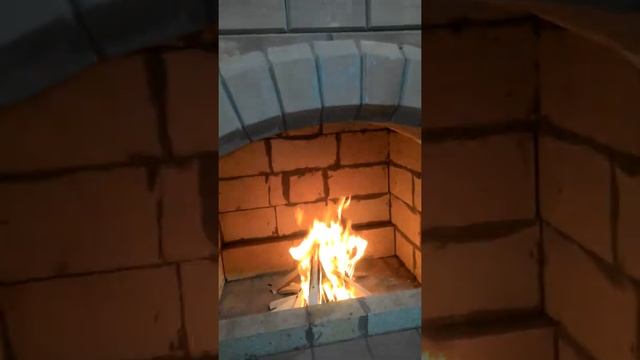 Мангал из кирпича, проверка тяги.