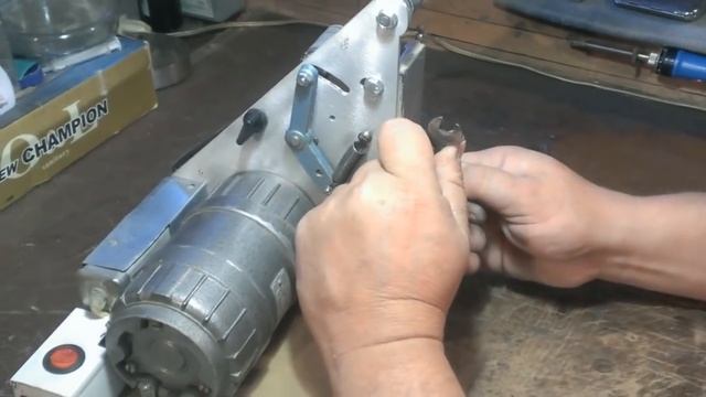 Мини Гриндер смотреть онлайн