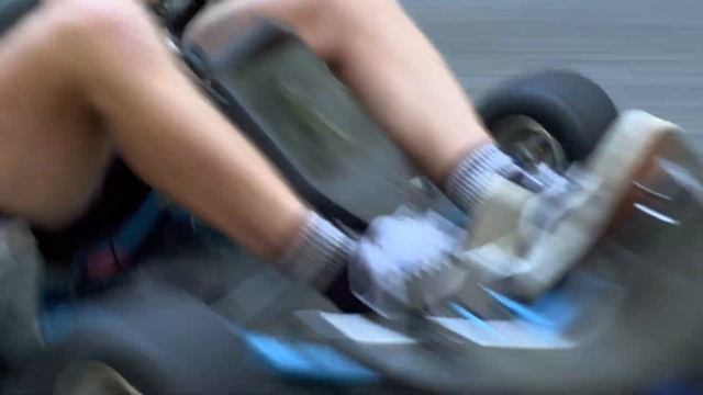 Electric Go Kart shreds! Dual Sur ron batteries. ASI BAC8000 смотреть онлайн