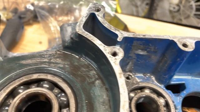 2 Stroke Motorcycle Engine Disassembly | 1986 Suzuki RM250