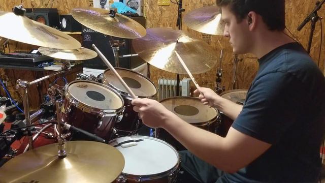 Masked Man x potsu-It's Raining (Drum Cover) смотреть онлайн