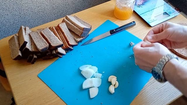 Сухари сухарики. Сушу в городских условиях в мультиварке. Вышло очень вкусно! смотреть онлайн