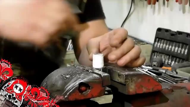 КРУТЫЕ САМОДЕЛКИ ИЗ БОЛТОВ И ГАЕК! ПРИСПОСОБЛЕНИЕ ДЛЯ БОЛГАРКИ и другие приспособления СВОИМИ РУКАМ смотреть онлайн