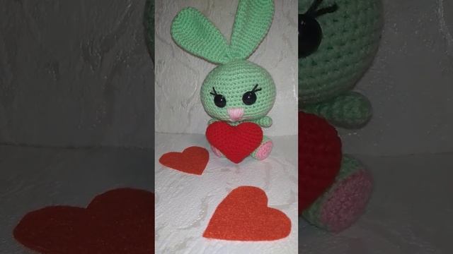 Зайка амигуруми вязаный крючком. #magicknit #crochet #амигуруми #іграшки #rabbit #handmade смотреть онлайн