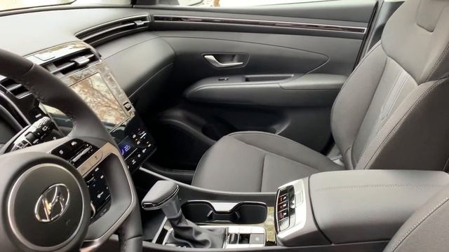 Видеопрезентация автомобиля TUCSON WHITE Каскад-М смотреть онлайн