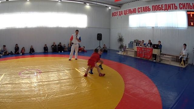 Схватки Витязей на соревнованиях по СамБО смотреть онлайн