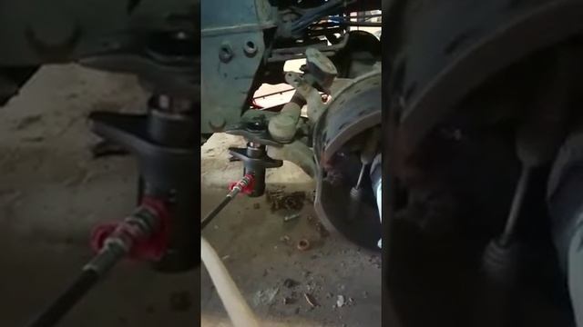 Выпрессовка пальца рулевой тяги смотреть онлайн