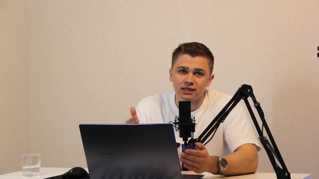 Сколько будет жить профессия UX/UI дизайнера и сколько на ней можно зарабатывать? смотреть онлайн