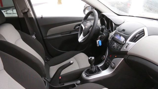 Cruze ЧЕРНЫЙ МЕТАЛЛИК смотреть онлайн