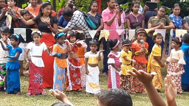 perl kids Montessori new year ceremony смотреть онлайн