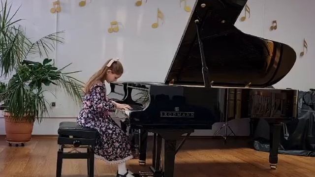 Кучмай София,10 лет. И.С. Бах Фугетта Соль-мажор смотреть онлайн