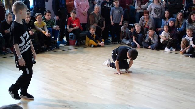 BBOY NATION 2019 - kids 1x1 bboy Power Jet vs Вжик смотреть онлайн