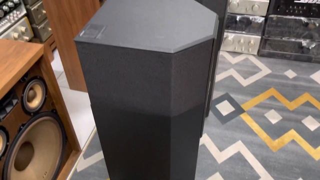 Hàng hót về ạ. Loa BOSE 701 (2 lỗ hơi). Đẹp thiếu thùng xốp. Zin và xịn 100% của Mỹ. Lh: 0985773932 смотреть онлайн