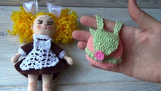 Кукла школьница крючком // Первоклашка // Готовая работа смотреть онлайн