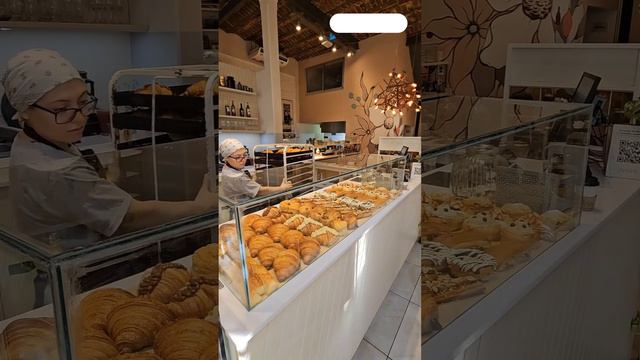 Начало Вот так каждый день собирают витрину для пекарни, чтобы вы могли соблазнить себя лучшей венск смотреть онлайн