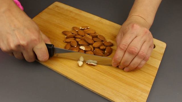 If you have carrots and nuts. Juicy carrot cake. Without flour, sugar and butter. смотреть онлайн