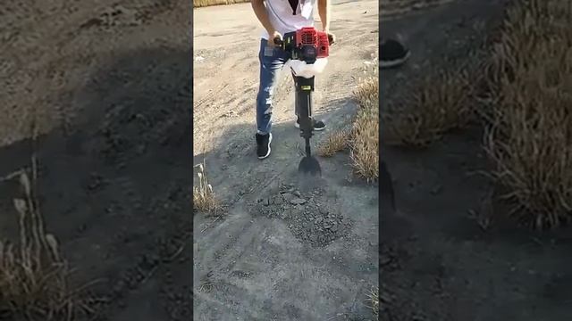 Мото лопата для твердого грунта и подрезки корней растений смотреть онлайн