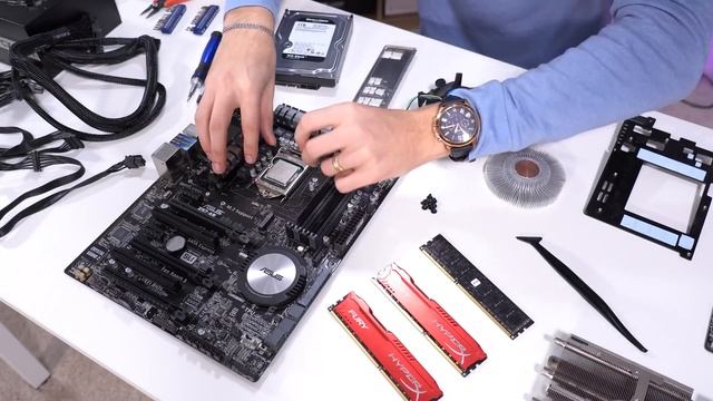 Deep-Cleaning a Viewer's DIRTY Gaming PC! - PCDC S1:E1 смотреть онлайн