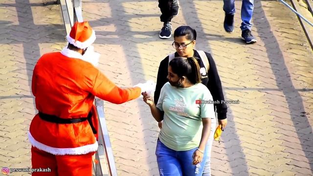 Santa Claus Prank on Girls | Magic Box Prank on Girls | Prakash Peswani Prank | смотреть онлайн