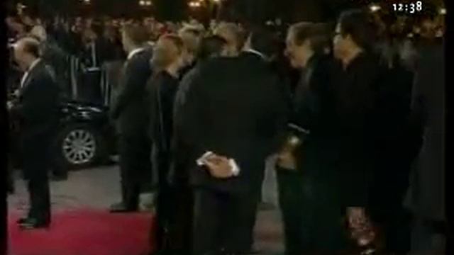 Tapis rouge et stars pour louverture du 9ème festival international du Film de Marrakech.flv смотреть онлайн