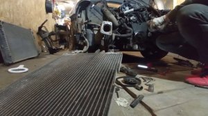 AUDI A4B5 1 8T QUATTRO Замена помпы и Тормозного бачка + ПРОМЫВКА Системы охлаждения