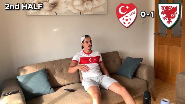 ANGRY TURKISH FAN GOES CRAZY THROWING KIT IN THE BIN! | TURKEY 0-2 WALES MATCH REACTION EURO 2020 смотреть онлайн
