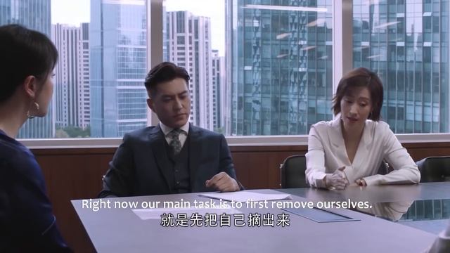 金牌律師都束手無策的大案子，沒想到灰姑娘1句話就發現問題，順利幫他拿下大客戶！ смотреть онлайн