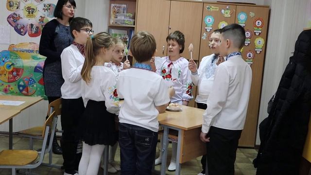 Запорізька спеціальна школа "Світанок" 3В "Ходить гарбуз по городу" смотреть онлайн