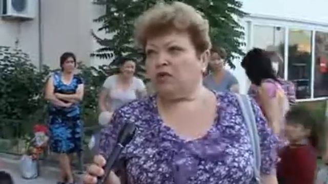 Жители против кафе! смотреть онлайн