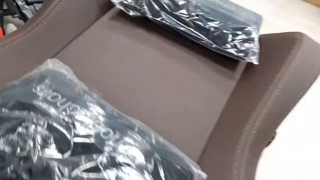 Noblechairs HERO Java Ed.Hybrid - едет в Каменск-Шахтинский смотреть онлайн