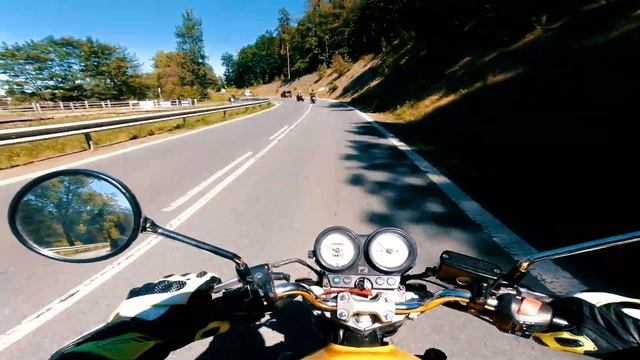 Honda Hornet 600 F - Chill & Group ride смотреть онлайн
