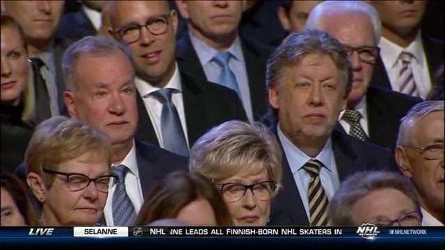 Teemu Selanne's Hockey Hall of Fame Speech смотреть онлайн