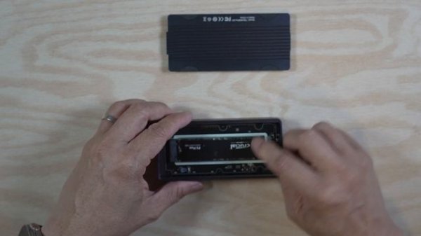 ACASIS Thunderbolt 4 and USB4.0 Enclosure | Very Fast External Storage with Cooling Fan